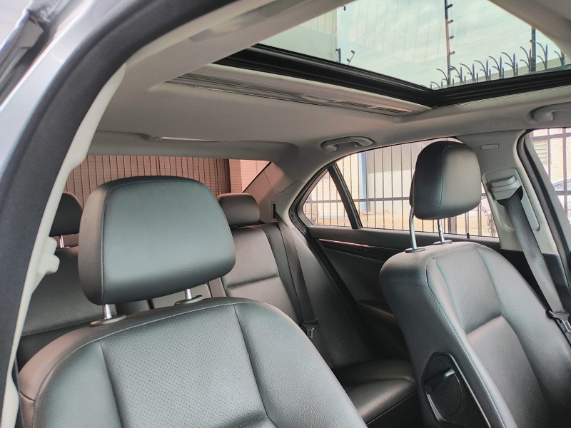 C 200 K 1.8 KOMPRESSOR CLASSIC 16V GASOLINA 4P AUTOMÁTICO - 2010 - CAXIAS DO SUL