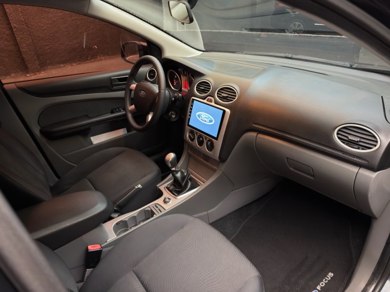 FOCUS 1.6 GLX 8V FLEX 4P MANUAL - 2011 - CAXIAS DO SUL