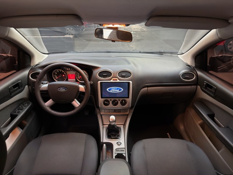 FOCUS 1.6 GLX 8V FLEX 4P MANUAL - 2011 - CAXIAS DO SUL