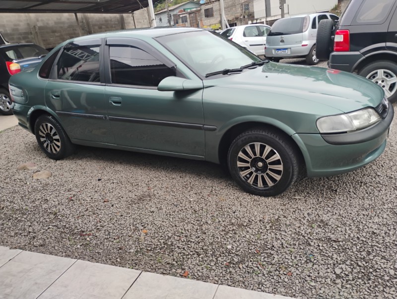 VECTRA 2.2 MPFI GLS 8V GASOLINA 4P MANUAL - 1999 - CAXIAS DO SUL