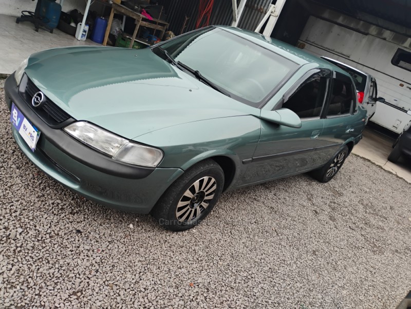 VECTRA 2.2 MPFI GLS 8V GASOLINA 4P MANUAL - 1999 - CAXIAS DO SUL