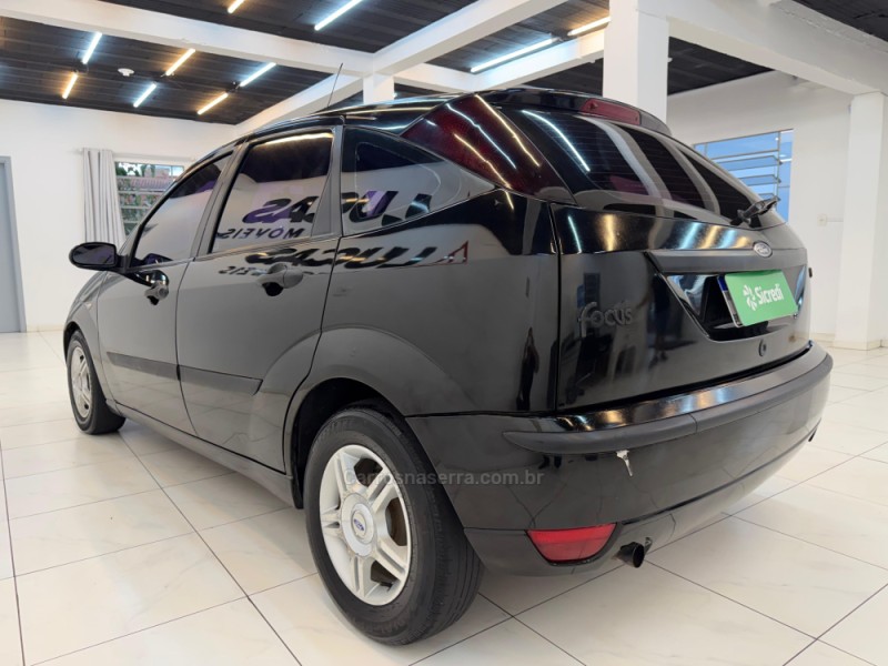FOCUS 1.6 GLX 8V FLEX 4P MANUAL - 2007 - BOM RETIRO DO SUL