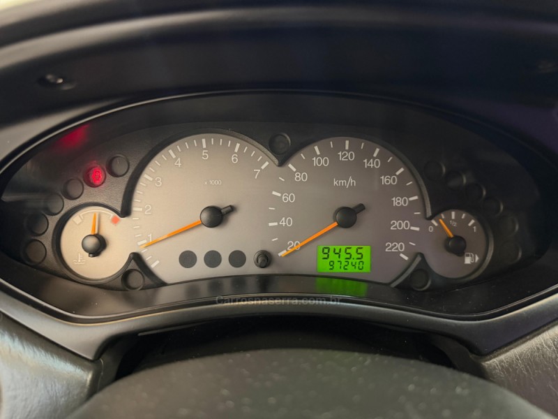 FOCUS 1.6 GLX 8V FLEX 4P MANUAL - 2007 - BOM RETIRO DO SUL