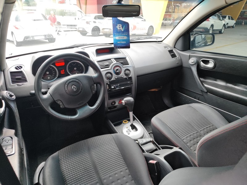 MÉGANE 2.0 EXTREME SEDAN 16V GASOLINA 4P AUTOMÁTICO - 2010 - FARROUPILHA
