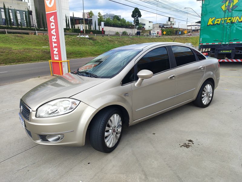 linea 1.9 mpi absolute 16v flex 4p automatizado 2011 farroupilha