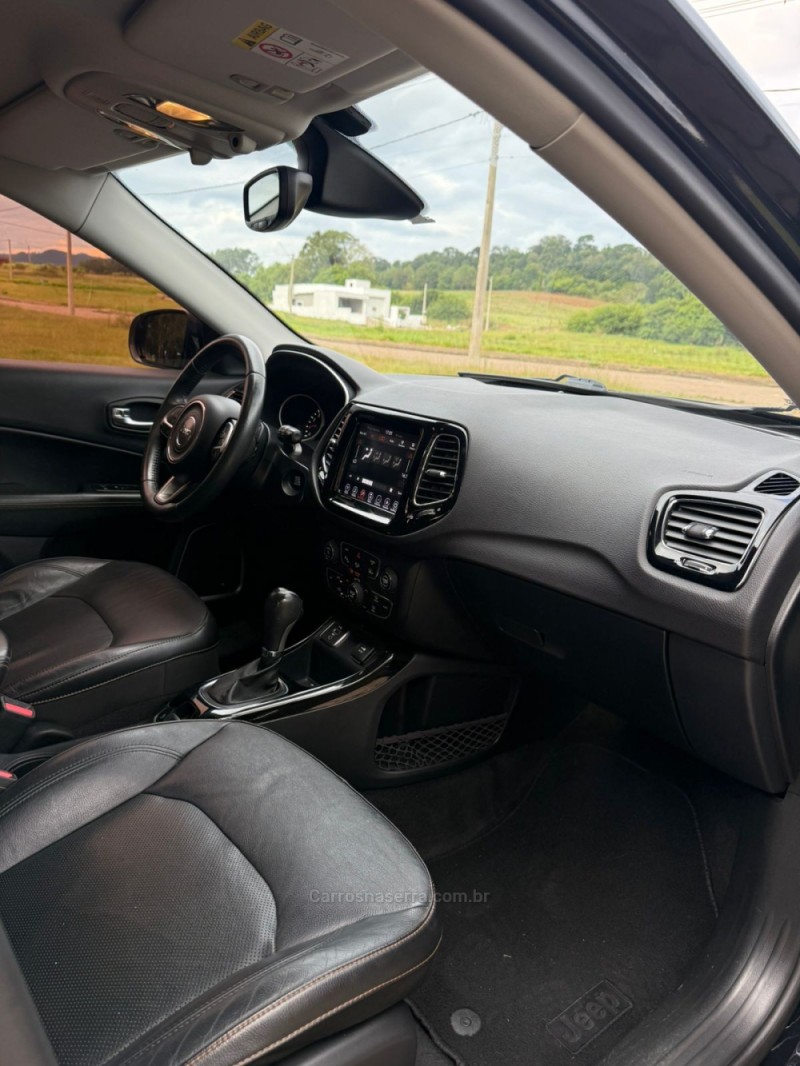 COMPASS 2.0 16V FLEX LIMITED AUTOMÁTICO - 2018 - ARROIO DO MEIO