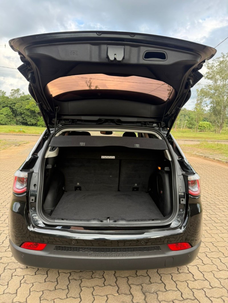 COMPASS 2.0 16V FLEX LIMITED AUTOMÁTICO - 2018 - ARROIO DO MEIO