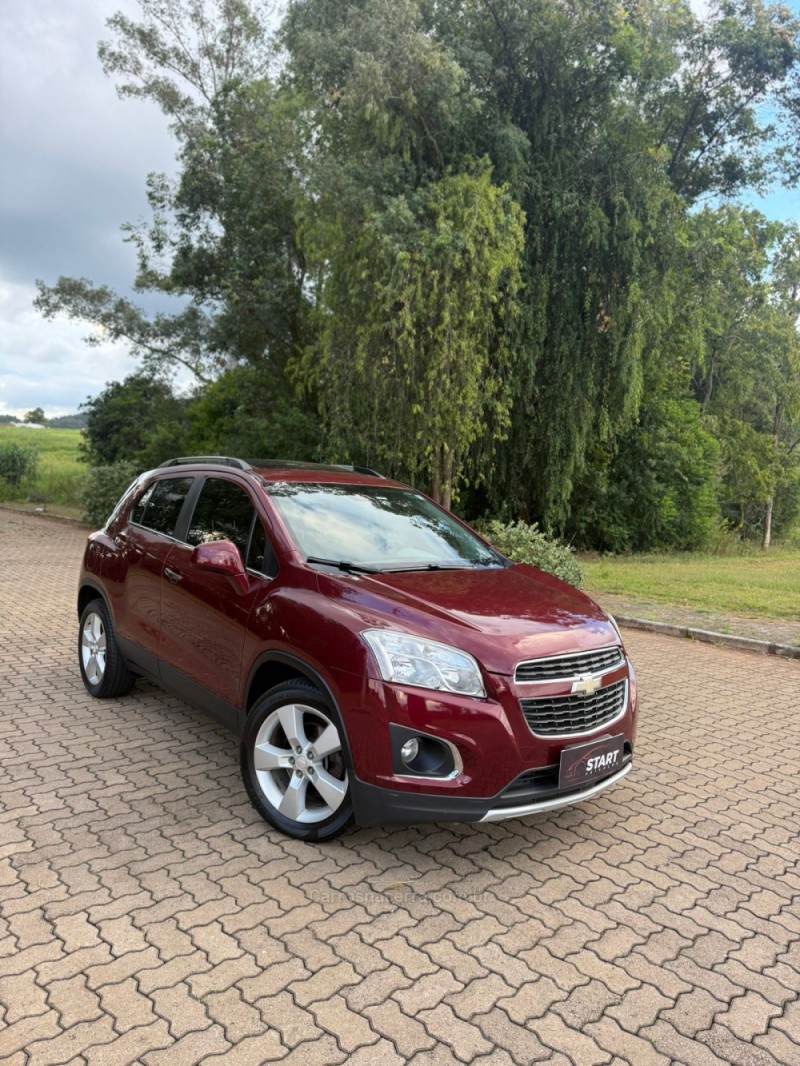 tracker 1.8 mpfi ltz 4x2 16v flex 4p automatico 2014 arroio do meio