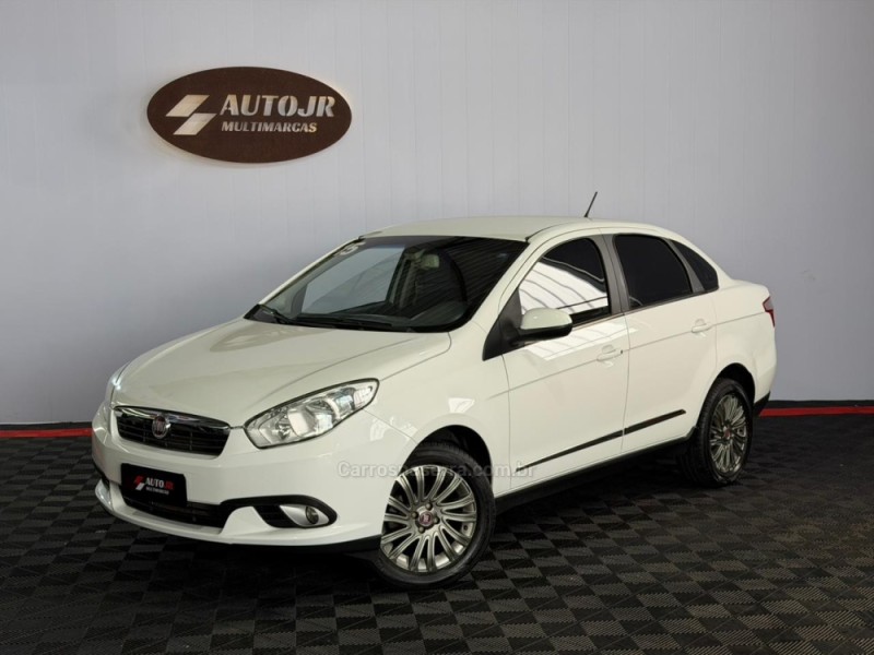 grand siena 1.6 mpi essence 16v flex 4p manual 2015 vacaria