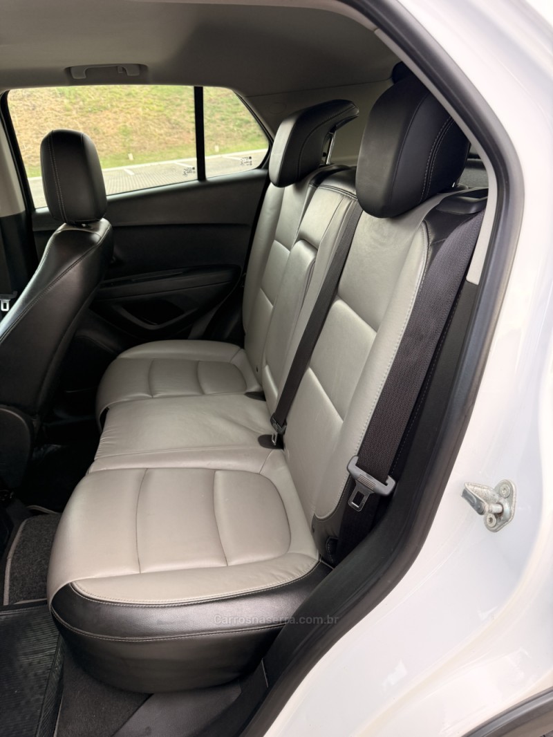 TRACKER 1.8 MPFI LTZ 4X2 16V FLEX 4P AUTOMÁTICO - 2014 - CAXIAS DO SUL