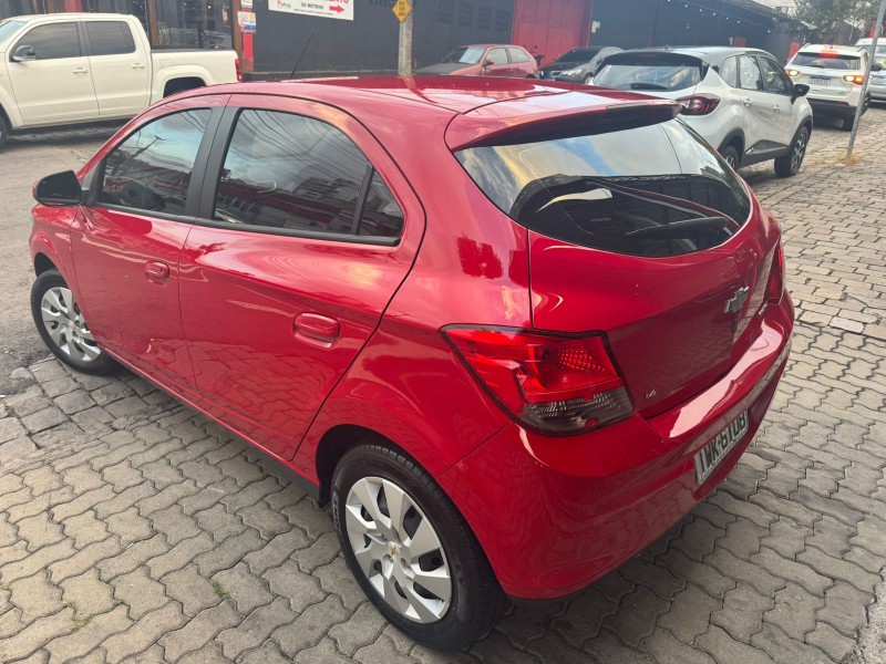 ONIX 1.4 MPFI LT 8V FLEX 4P MANUAL - 2015 - CAXIAS DO SUL