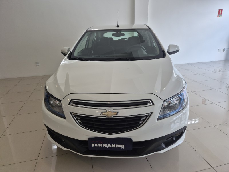 ONIX 1.4 MPFI LTZ 8V FLEX 4P MANUAL - 2015 - BENTO GONçALVES