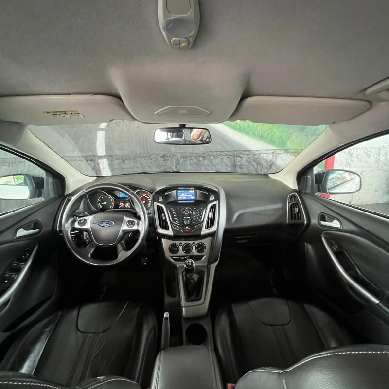 FOCUS 1.6 SE 8V FLEX 4P MANUAL - 2015 - CAXIAS DO SUL