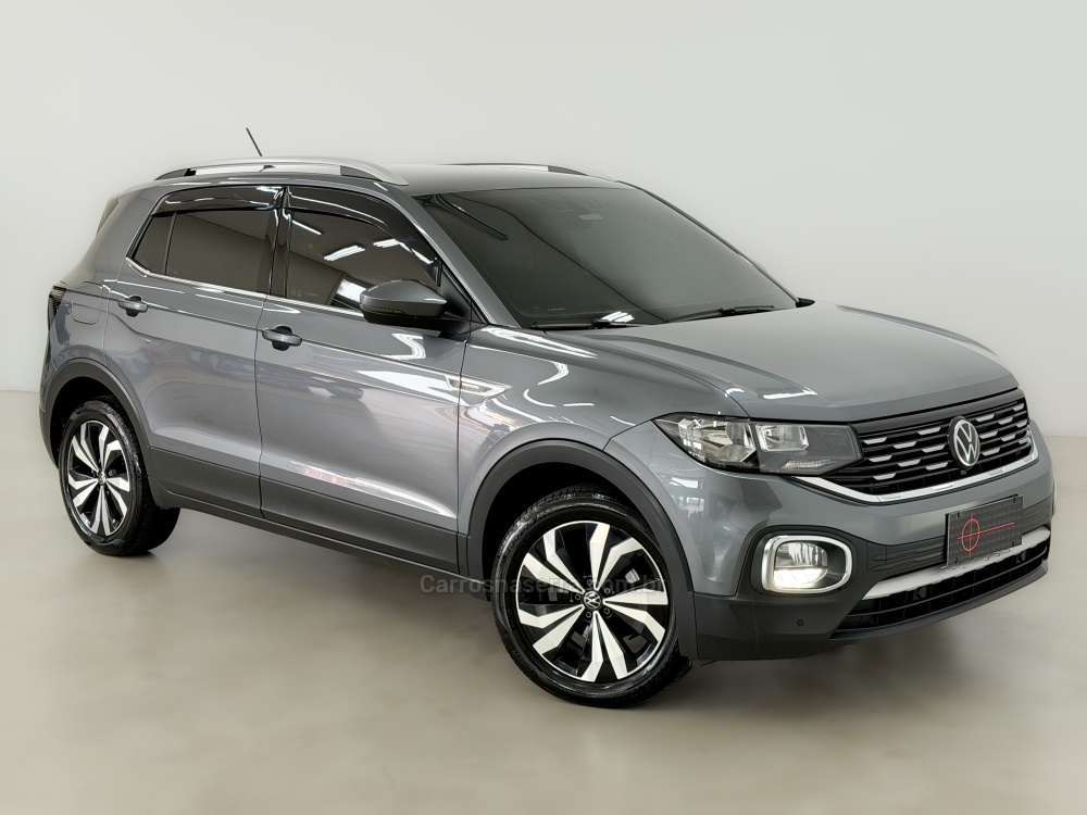 VOLKSWAGEN - T-CROSS - 2022/2023 - Cinza - R$ 129.500,00 - Focar