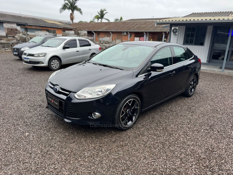 focus 2.0 titanium sedan 16v flex 4p automatico 2015 igrejinha