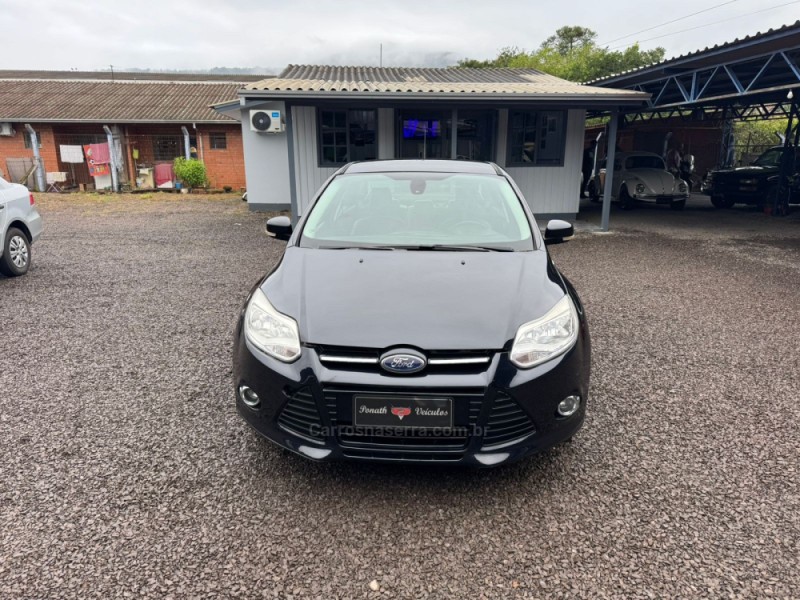 FOCUS 2.0 TITANIUM SEDAN 16V FLEX 4P AUTOMÁTICO - 2015 - IGREJINHA