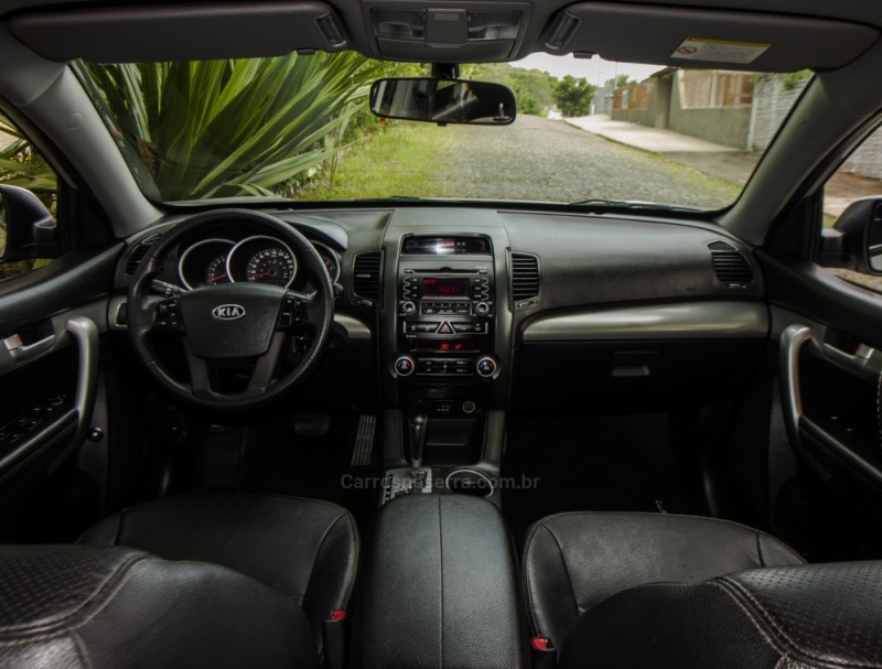 SORENTO 2.4 EX2 4X2 16V GASOLINA 4P AUTOMÁTICO - 2012 - NOVO HAMBURGO