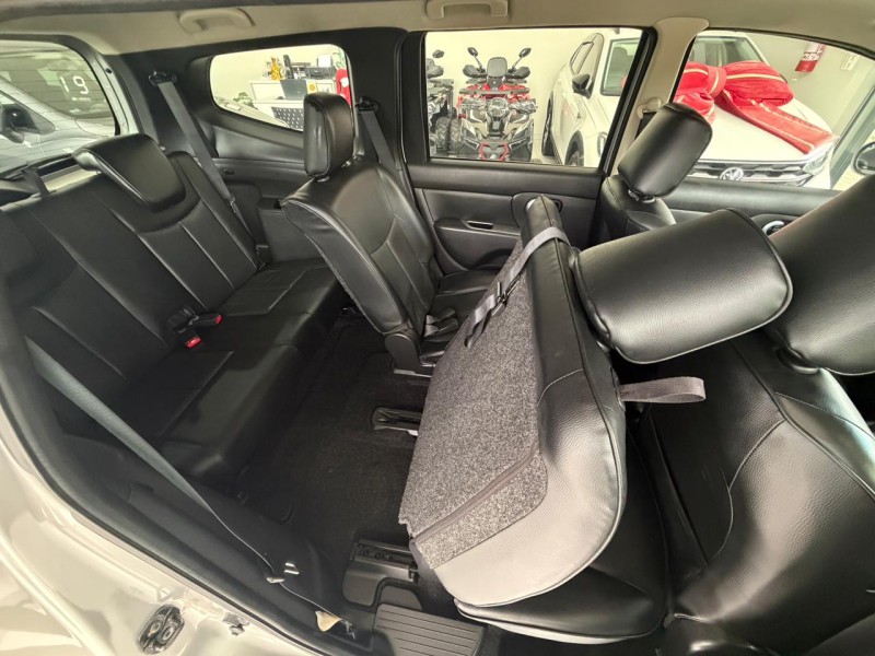 GRAND LIVINA 1.8 SL 16V FLEX 4P AUTOMÁTICO - 2012 - CAXIAS DO SUL