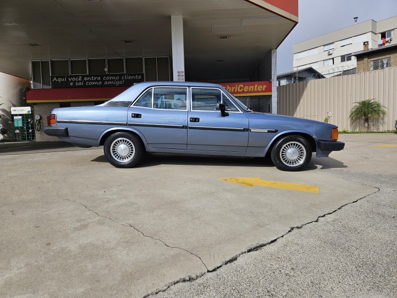 OPALA 2.5 COMODORO SL/E 8V GASOLINA 4P MANUAL - 1989 - CAXIAS DO SUL