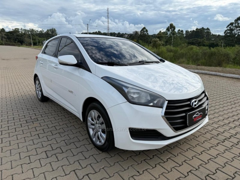 HB20 1.6 COMFORT PLUS 16V FLEX 4P AUTOMÁTICO - 2016 - IVOTI