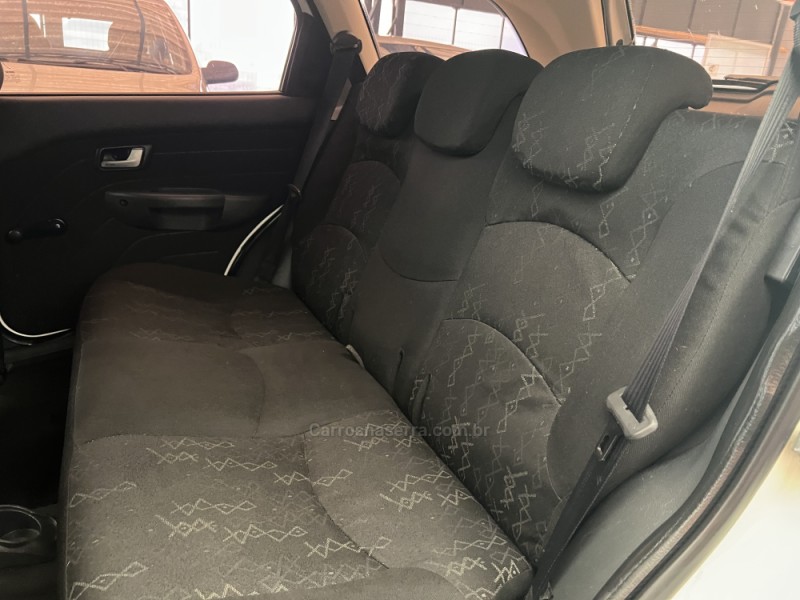 PALIO 1.8 MPI TREKKING WEEKEND 8V FLEX 4P MANUAL - 2010 - DOIS IRMãOS