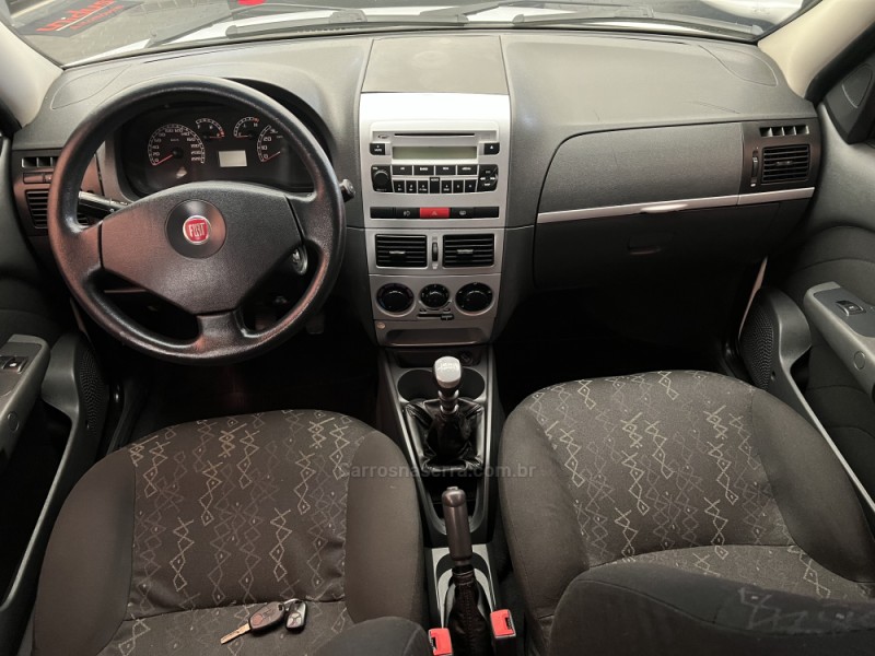 PALIO 1.8 MPI TREKKING WEEKEND 8V FLEX 4P MANUAL - 2010 - DOIS IRMãOS