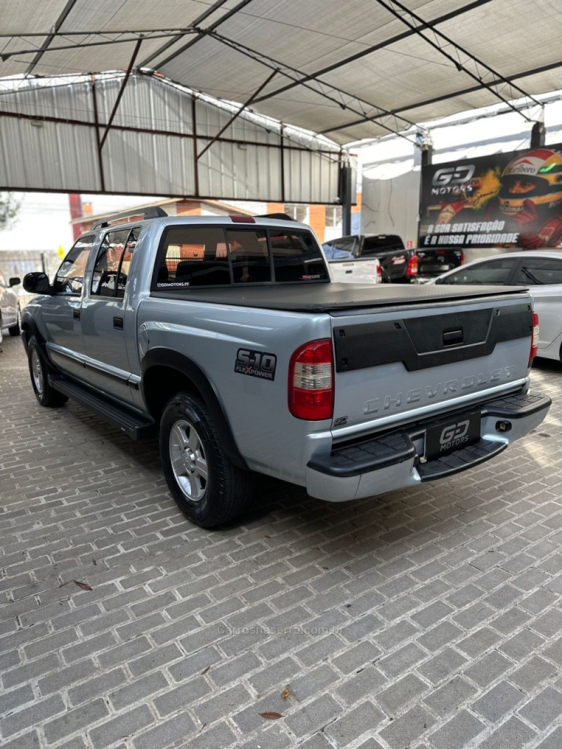 S10 2.4 MPFI ADVANTAGE 4X2 CD 8V FLEX 4P MANUAL - 2009 - PASSO FUNDO