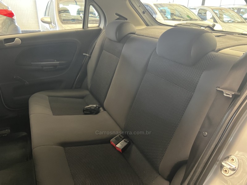 GOL 1.0 MI TREND 8V FLEX 4P MANUAL - 2015 - DOIS IRMãOS