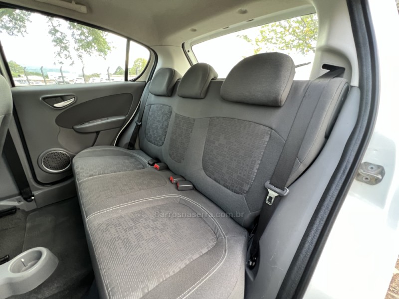 PALIO 1.0 MPI ATTRACTIVE 8V FLEX 4P MANUAL - 2015 - DOIS IRMãOS