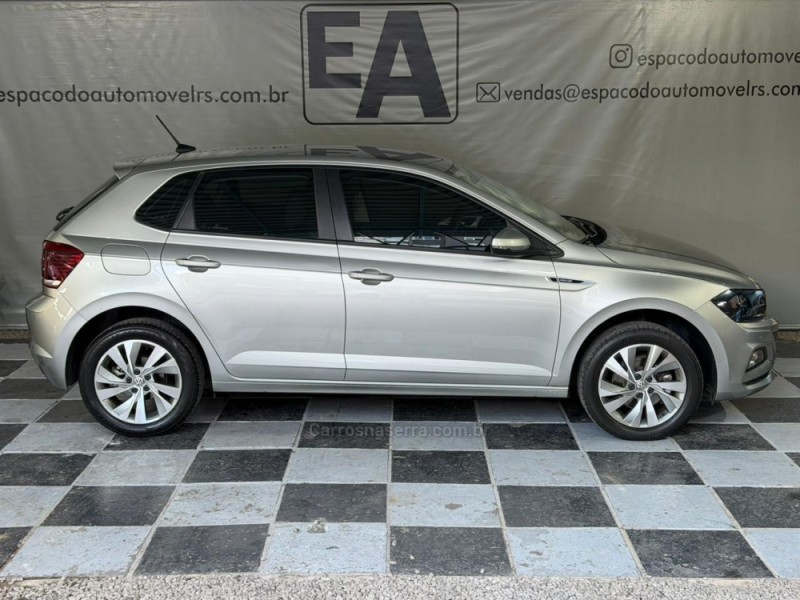 POLO 1.0	200 TSI HIGHLINE AUTOMÁTICO  - 2019 - NOVA PRATA