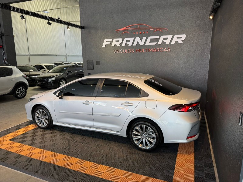 COROLLA 2.0 XEI 16V FLEX 4P AUTOMÁTICO - 2022 - ANTôNIO PRADO