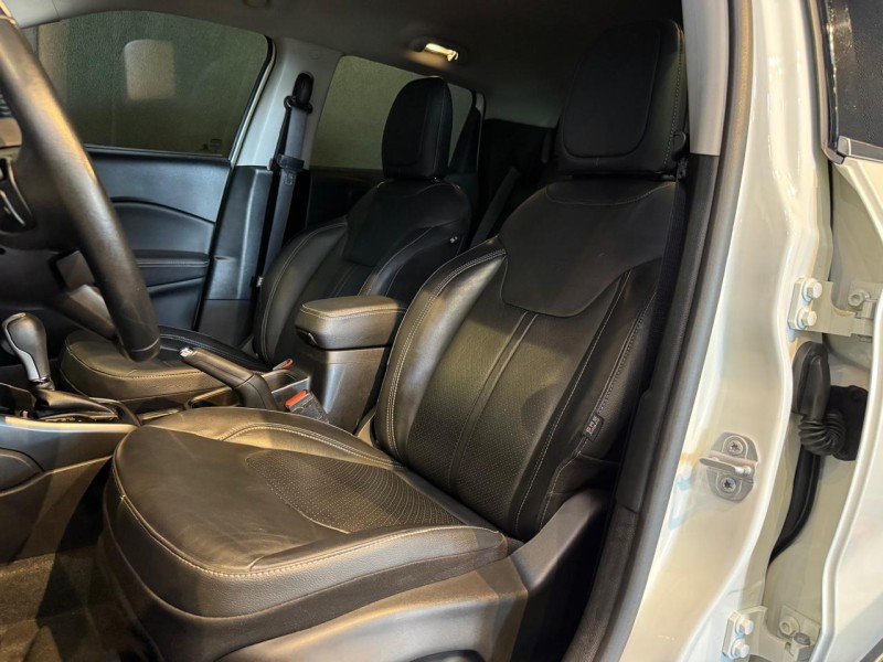 TORO 1.3 VOLCANO T270 4X2 16V FLEX 4P AUTOMÁTICO - 2023 - ANTôNIO PRADO