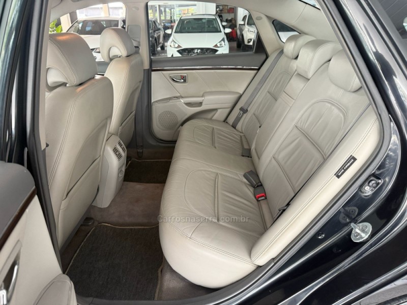 AZERA 3.3 MPFI GLS SEDAN V6 24V GASOLINA 4P AUTOMÁTICO - 2011 - NOVO HAMBURGO