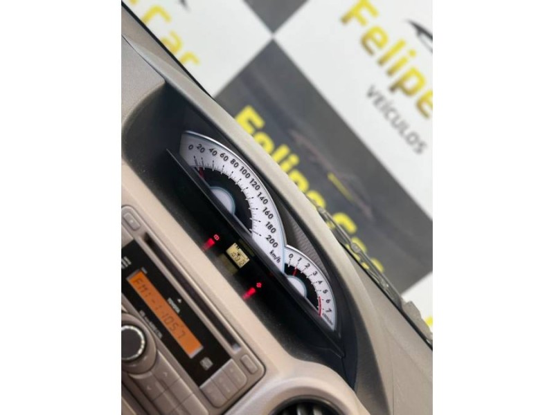 ETIOS 1.3 XS 16V FLEX 4P MANUAL - 2013 - CAXIAS DO SUL