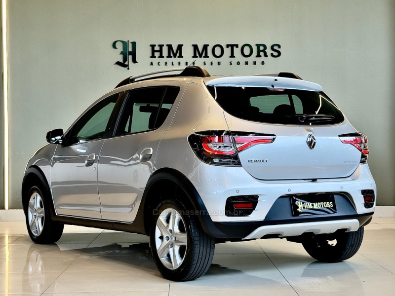 SANDERO 1.6 STEPWAY ZEN 16V FLEX 4P MANUAL - 2021 - CAXIAS DO SUL