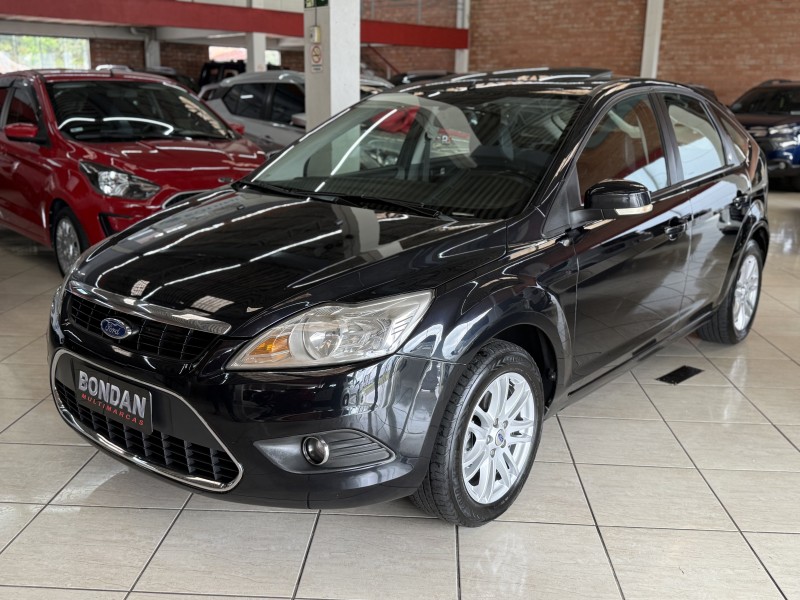 focus 2.0 ghia 16v gasolina 4p automatico 2009 farroupilha