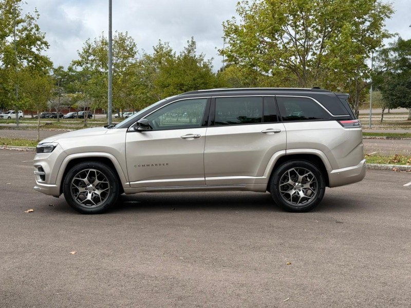 COMMANDER 1.3 OVERLAND T270 16V 4X2 TURBO FLEX 4P AUTOMÁTICO - 2022 - BENTO GONçALVES