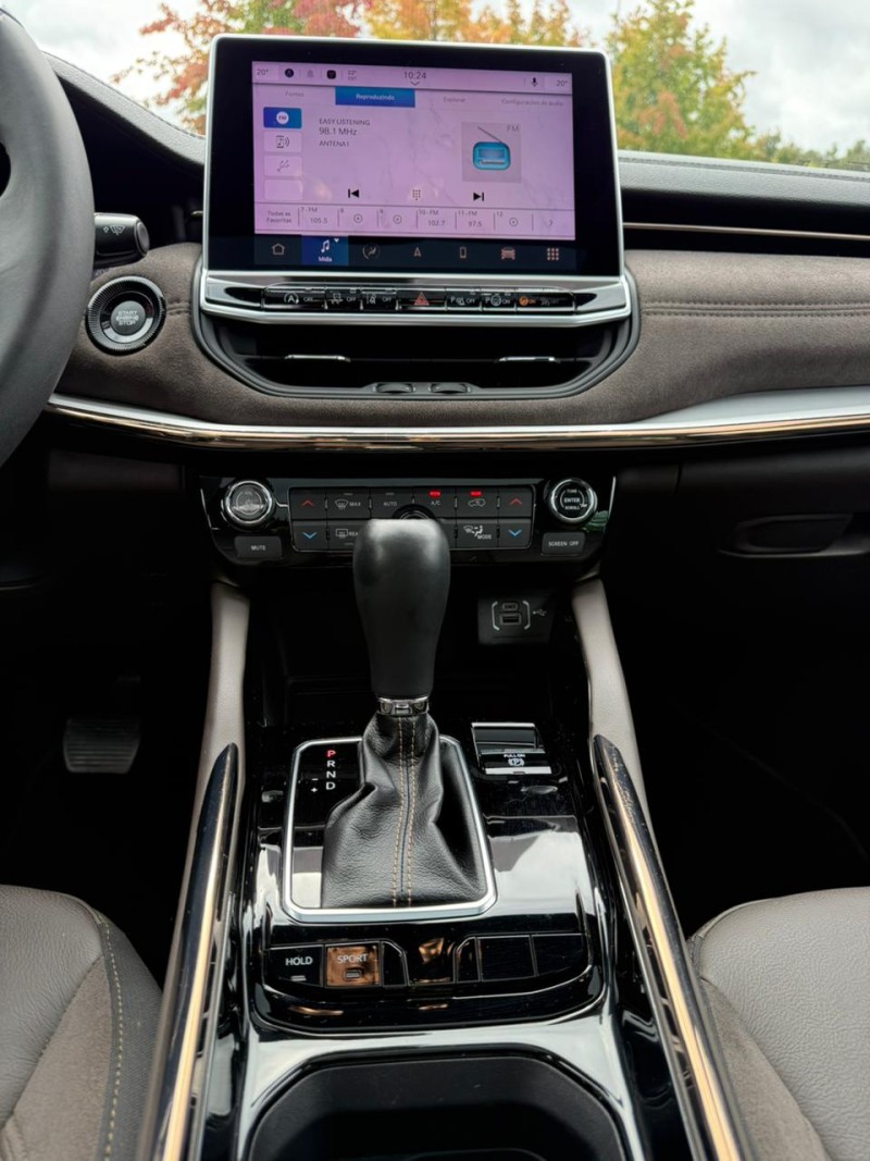 COMMANDER 1.3 OVERLAND T270 16V 4X2 TURBO FLEX 4P AUTOMÁTICO - 2022 - BENTO GONçALVES