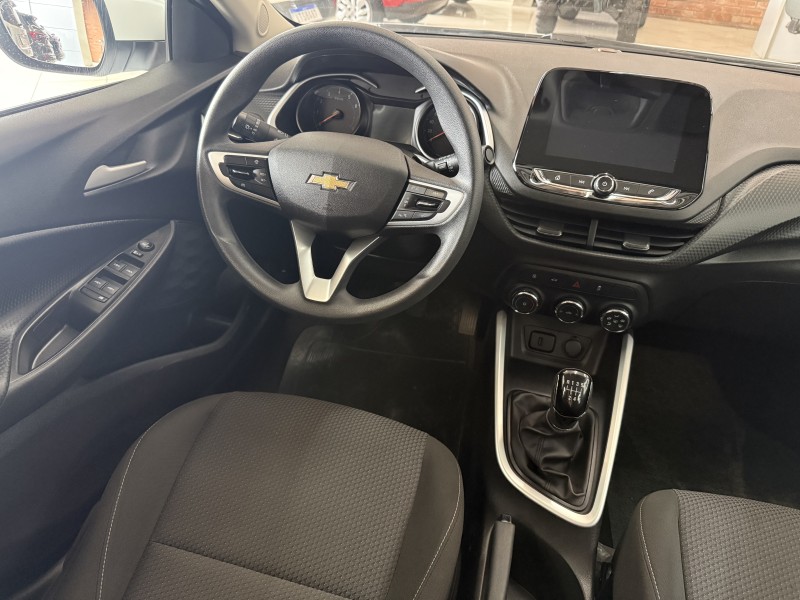 ONIX 1.0 LT 12V FLEX 4P MANUAL - 2024 - FARROUPILHA