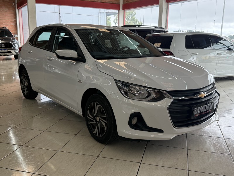 ONIX 1.0 LT 12V FLEX 4P MANUAL - 2024 - FARROUPILHA