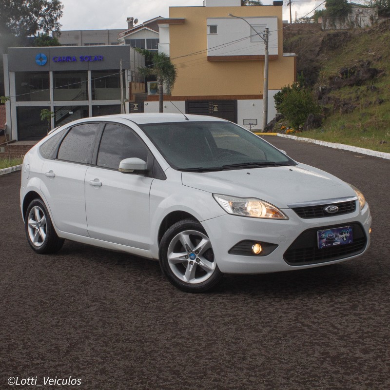 focus 1.6 s 16v flex 4p manual 2012 farroupilha