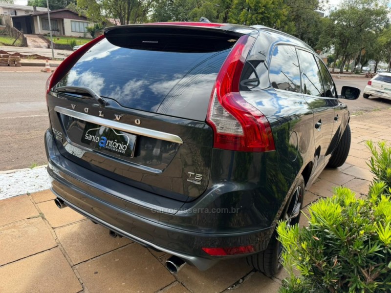 XC60 2.0 T5 R DESIGN TURBO GASOLINA 4P AUTOMÁTICO - 2017 - LAGOA VERMELHA