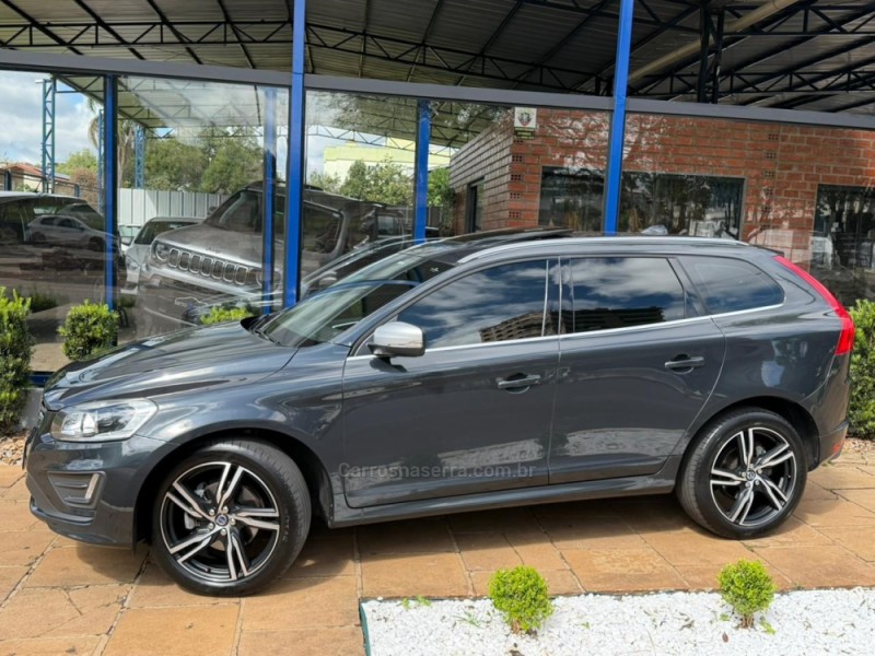 XC60 2.0 T5 R DESIGN TURBO GASOLINA 4P AUTOMÁTICO - 2017 - LAGOA VERMELHA