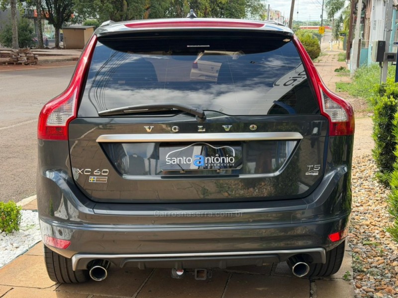 XC60 2.0 T5 R DESIGN TURBO GASOLINA 4P AUTOMÁTICO - 2017 - LAGOA VERMELHA