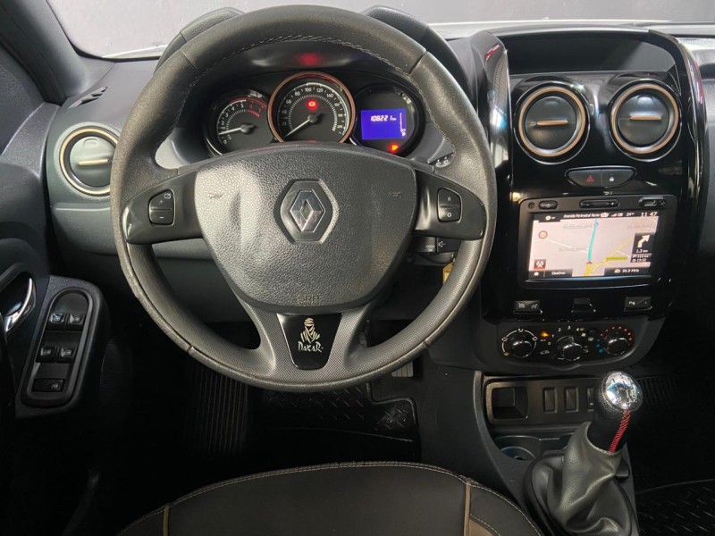 DUSTER 1.6 DAKAR 4X2 16V FLEX 4P MANUAL - 2016 - CAXIAS DO SUL