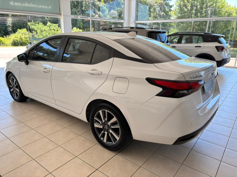 VERSA 1.6 ADVANCE 16V FLEX 4P AUTOMÁTICO - 2021 - NOVA PETRóPOLIS