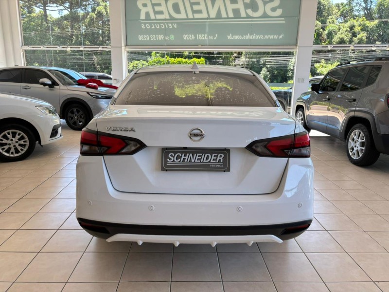 VERSA 1.6 ADVANCE 16V FLEX 4P AUTOMÁTICO - 2021 - NOVA PETRóPOLIS