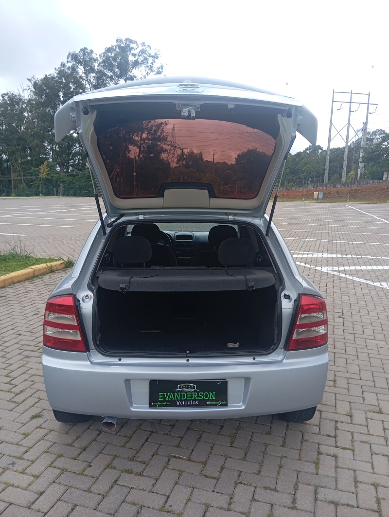 ASTRA 2.0 MPFI ADVANTAGE 8V FLEX 4P MANUAL - 2011 - CAXIAS DO SUL