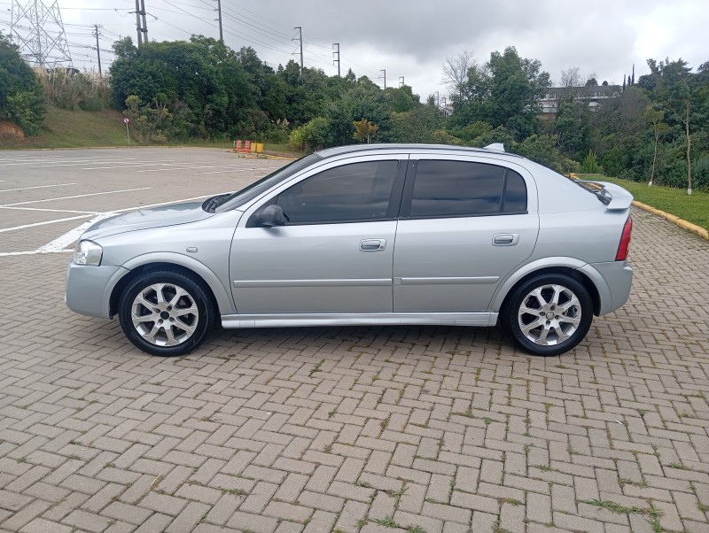 ASTRA 2.0 MPFI ADVANTAGE 8V FLEX 4P MANUAL - 2011 - CAXIAS DO SUL
