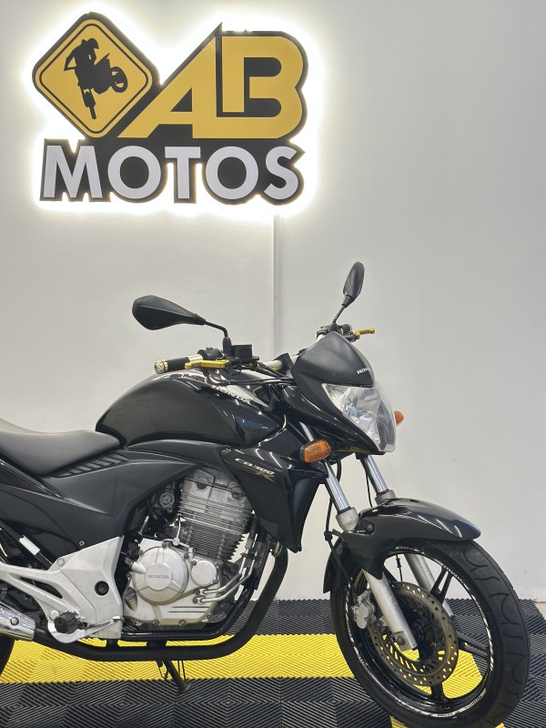 CB 300R  - 2014 - CAXIAS DO SUL